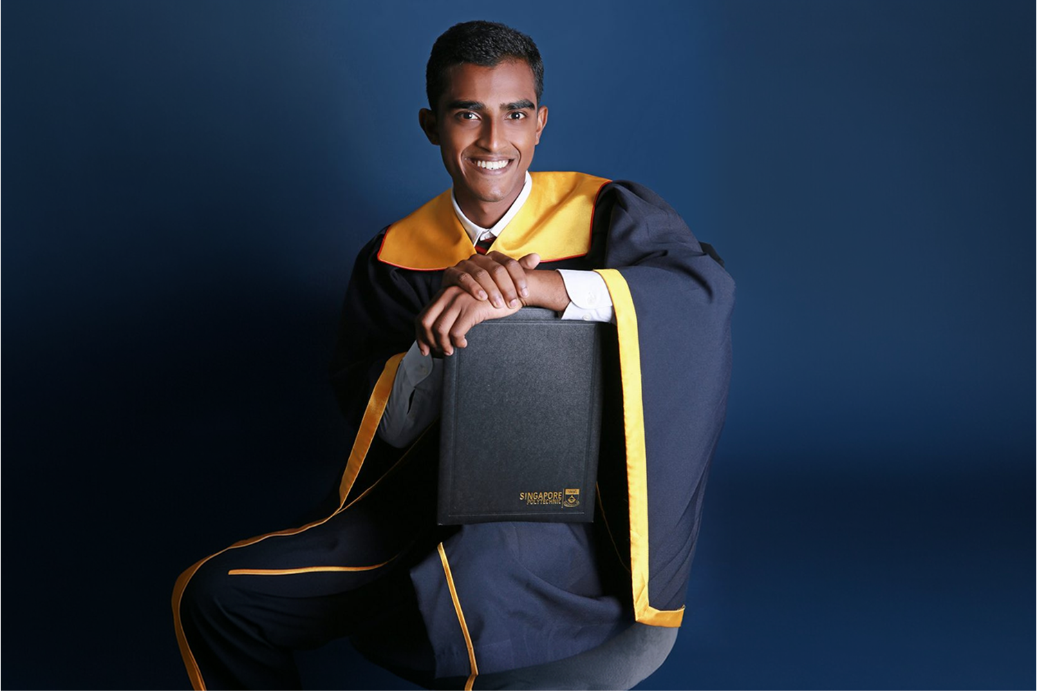 Individual graduation photography